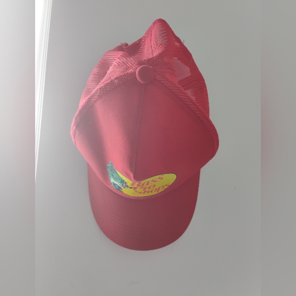 Red Cap ❤️ - Picture 2 of 10